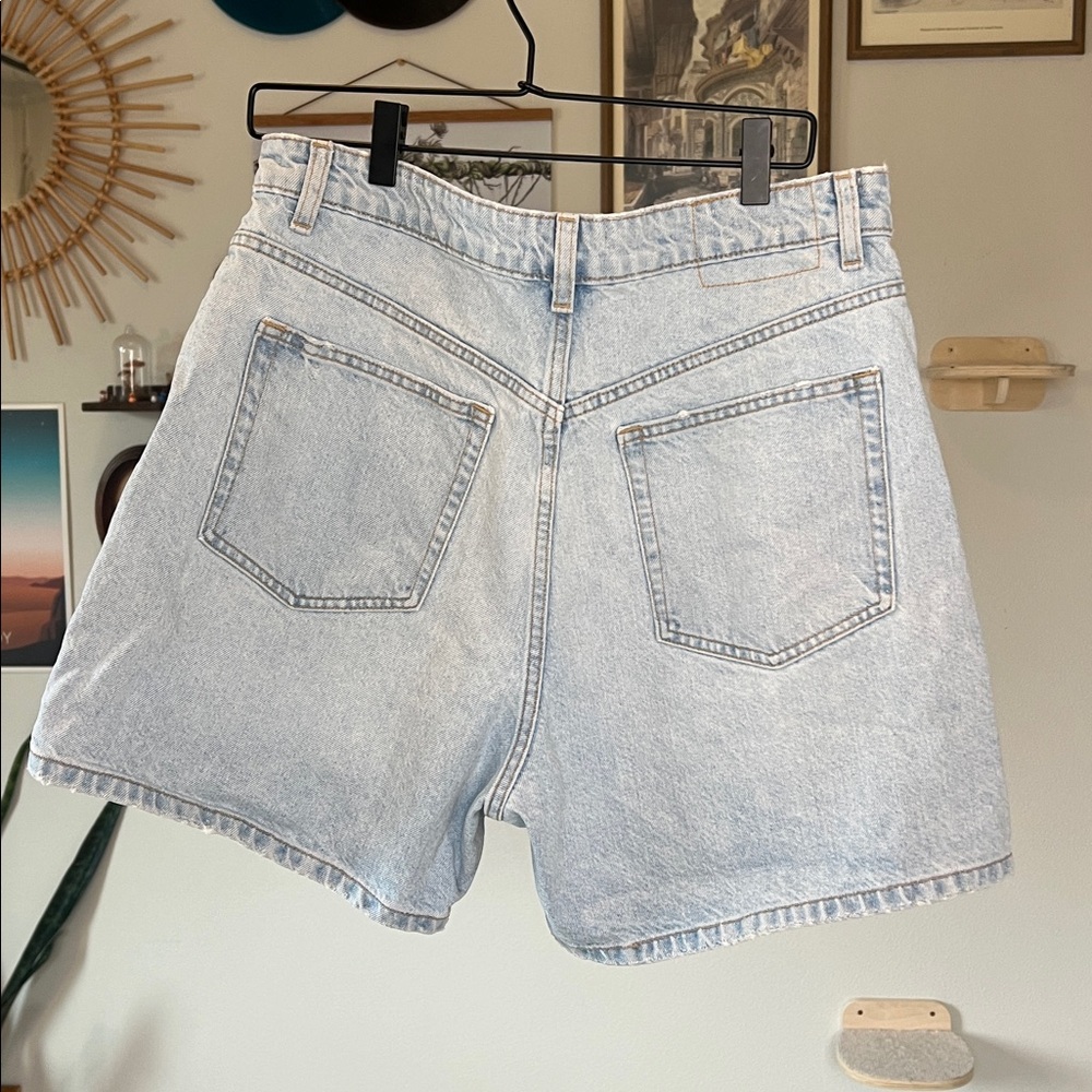 Zara Women's Light Denim Boyfriend Short - Size 12 - Picture 2 of 5
